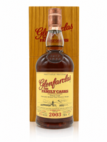 Glenfarclas Single Highland Malt Scotch Whisky, Abfüllung 2003, 70cl im Holzdisplay.
